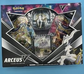 Pokemon TCG Arceus V Figure Collection Box