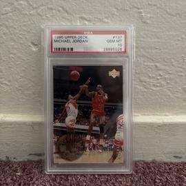 Reserve Upper Deck (PSA)